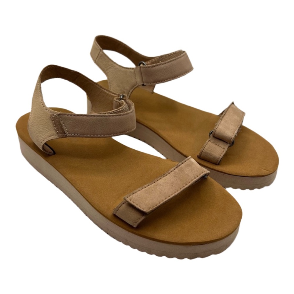 Madewell Sz 8 Maggie‎ Tan Sandals with Leather Straps and Supportive Sole